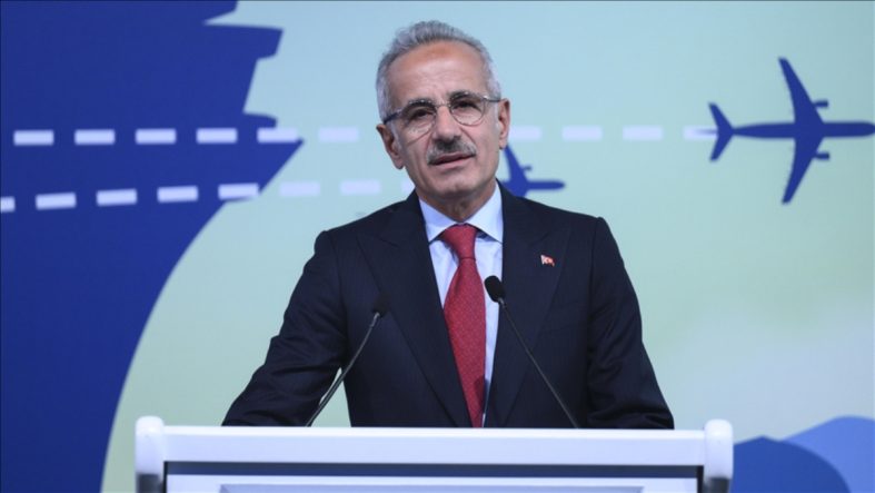 İstanbul Havalimanlarında Yolcu Trafiği Rekor Kırdı